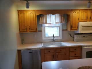 Kitchen sink installation
